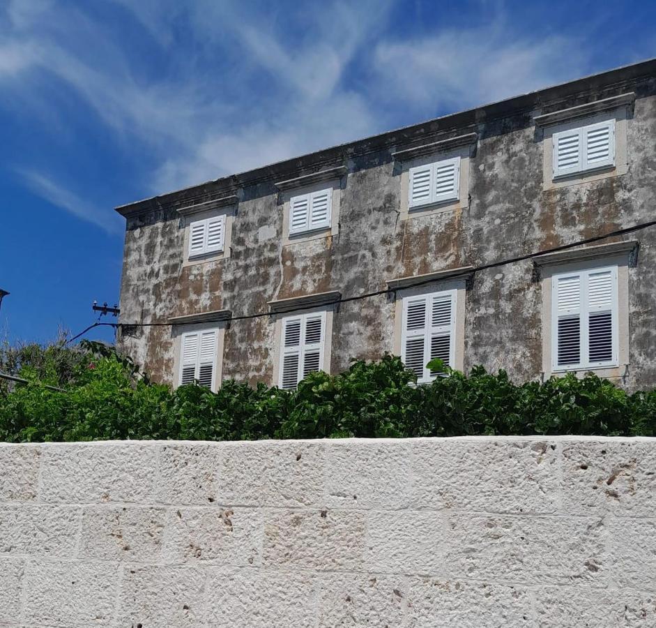 Studio Apartman Ivanka Orebic Exterior photo